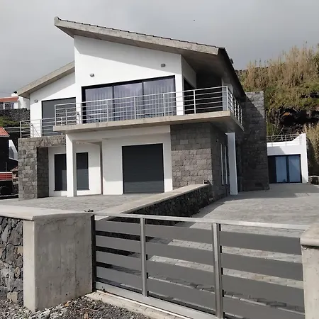 A Maresia Holiday home Feteira (Terceira)