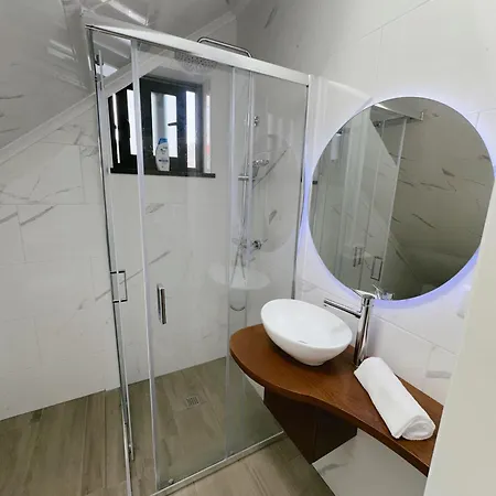 A Maresia Feteira (Terceira)